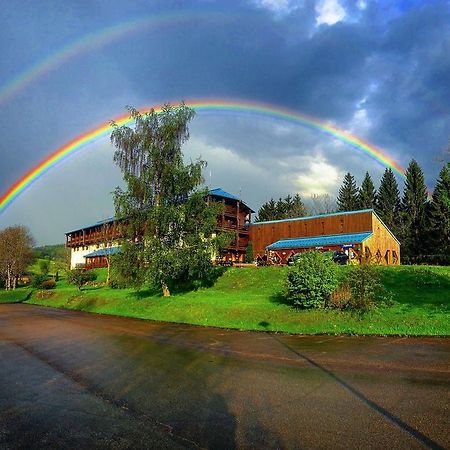 Hotel Le Grand Chalet Foncine-le-Haut Exteriör bild
