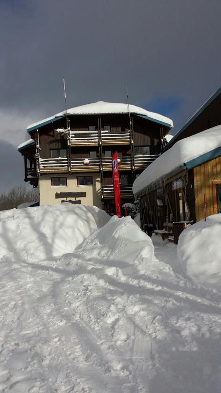 Hotel Le Grand Chalet Foncine-le-Haut Exteriör bild